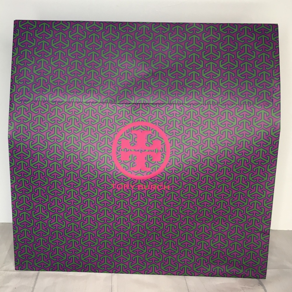 CLOSE OUT! $298 ❤️NWT Tory Burch Slouchy Tote - Picture 8 of 8